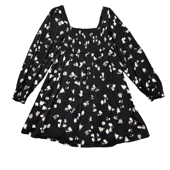 Motherhood Maternity Dresses & Skirts - Motherhood Maternity Dress Women Medium Black Floral Smocked Square Neck Mini